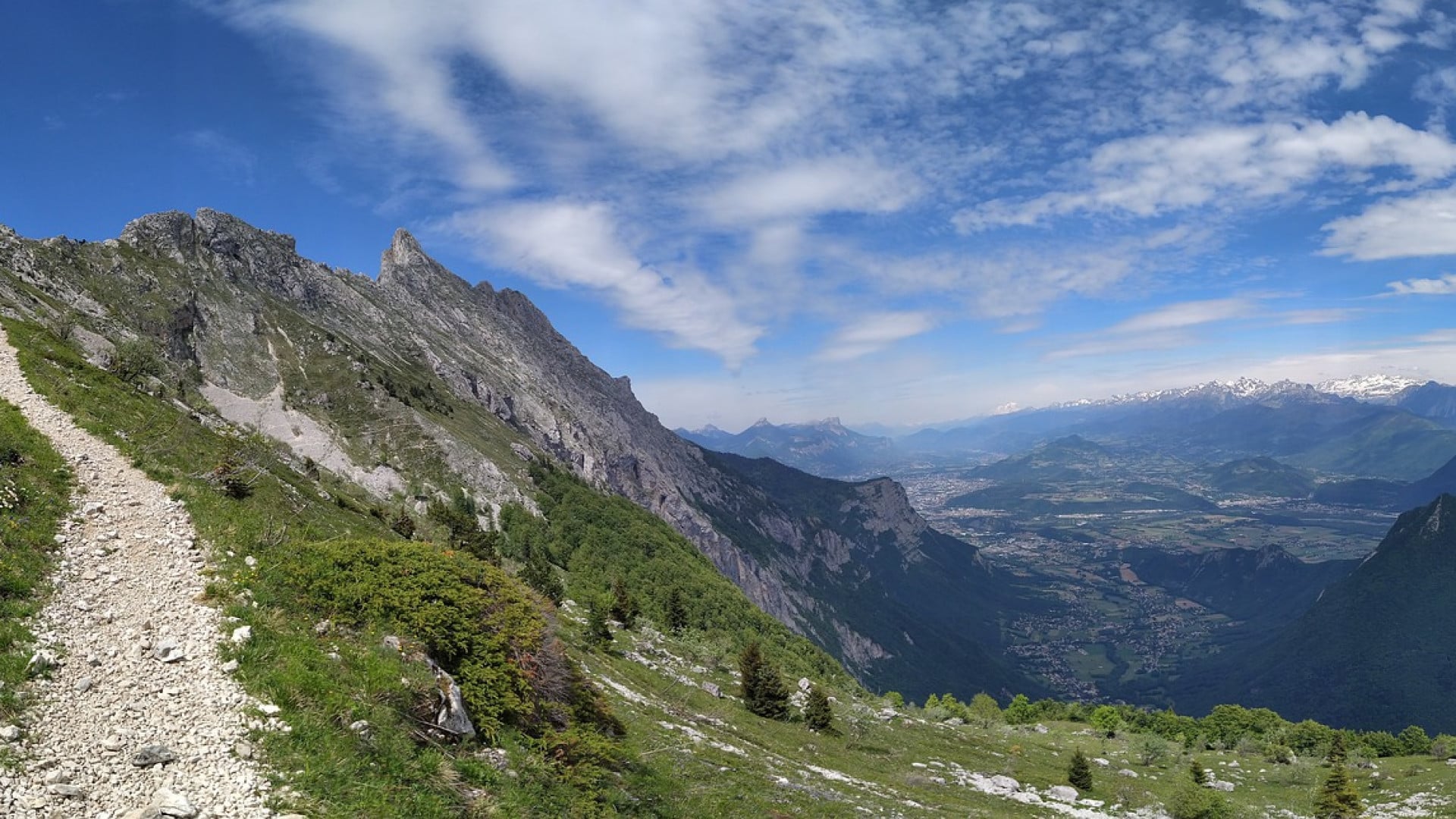 Top des plus belles randonnées à découvrir dans les Alpes