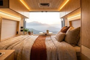 Comment aménager son van pour dormir : le guide complet